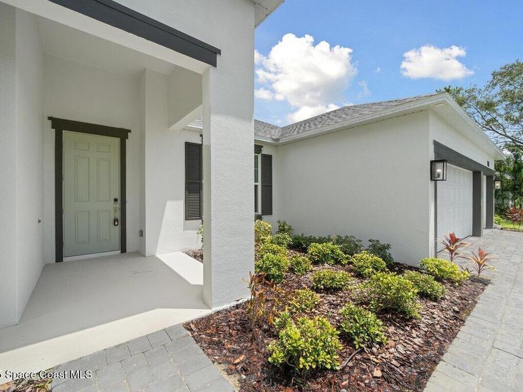 3733 Ornis Court, Grant-Valkaria, FL 32950