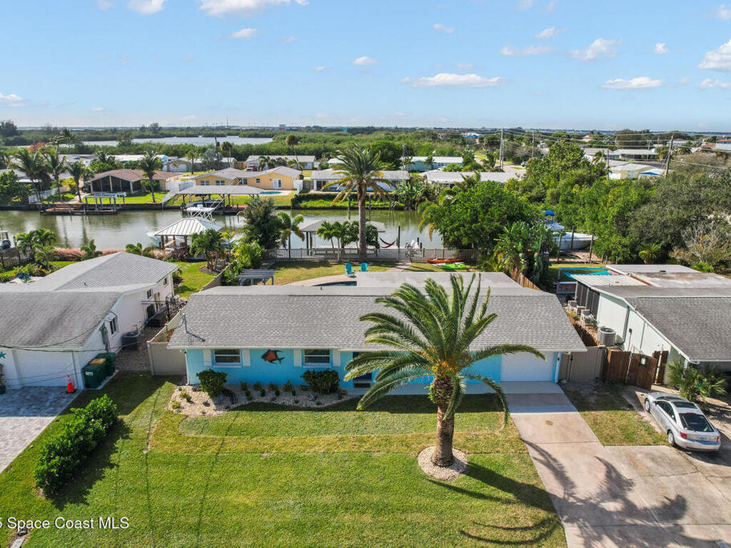 102 Deleon Road, Cocoa Beach, FL 32931