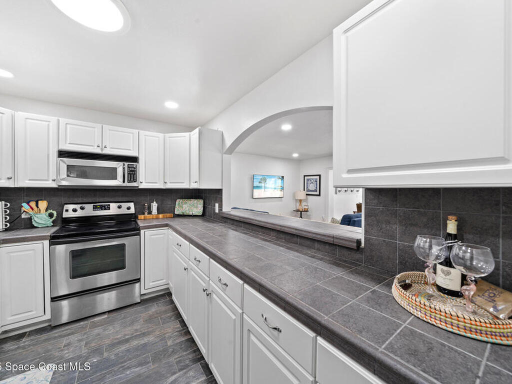 102 Deleon Road, Cocoa Beach, FL 32931