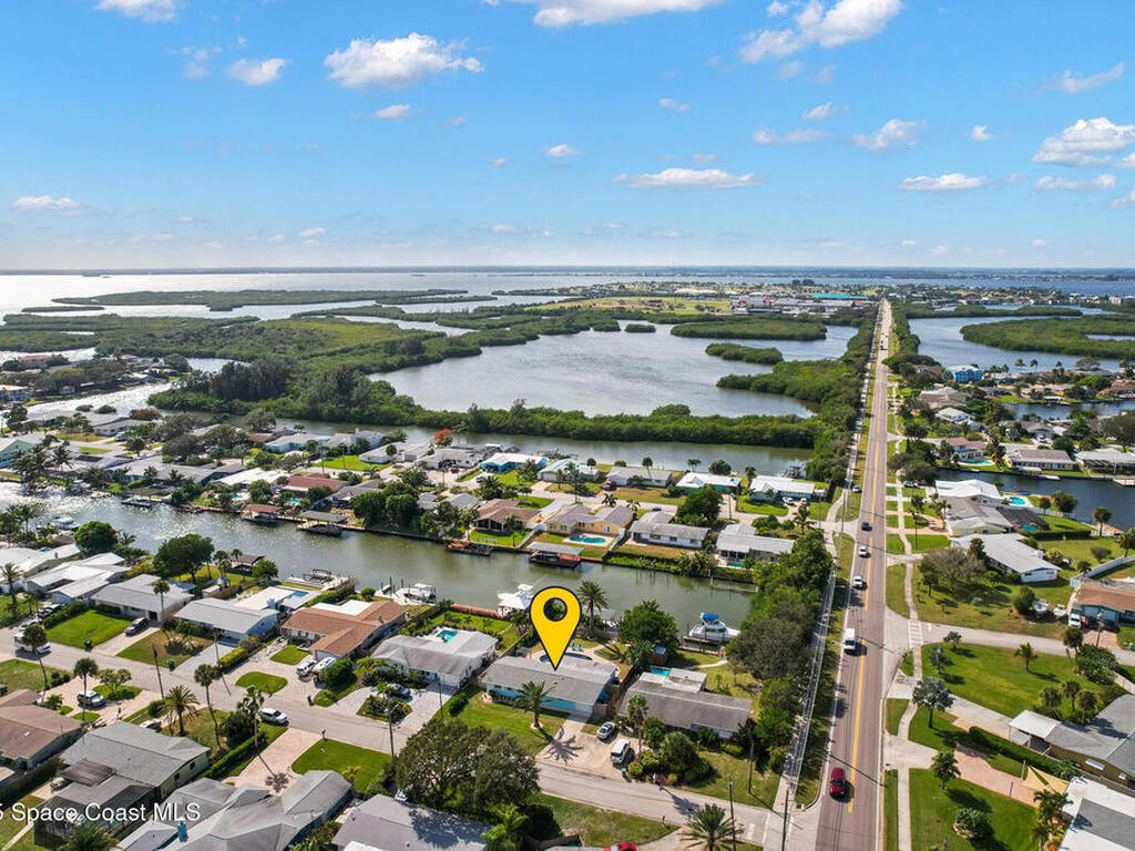 102 Deleon Road, Cocoa Beach, FL 32931