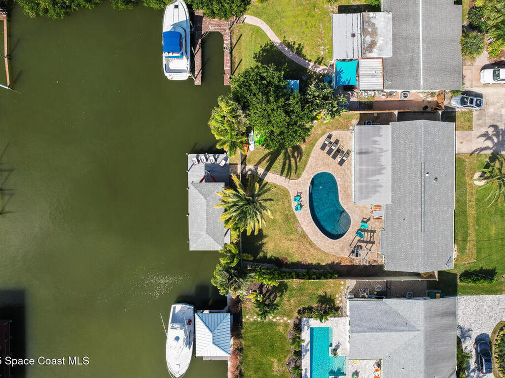 102 Deleon Road, Cocoa Beach, FL 32931