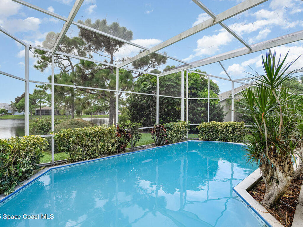 493 Kimberly Drive, Melbourne, FL 32940
