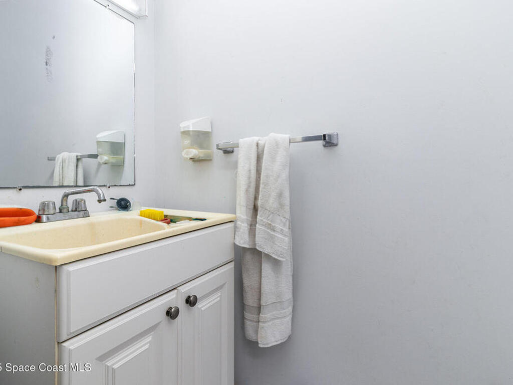 207 Brightwater Drive, Palm Bay, FL 32909