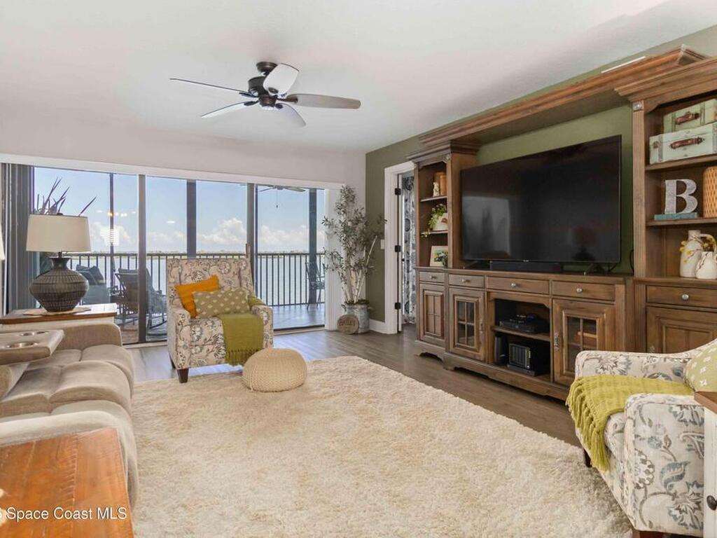 250 S Sykes Creek Parkway, Merritt Island, FL 32952