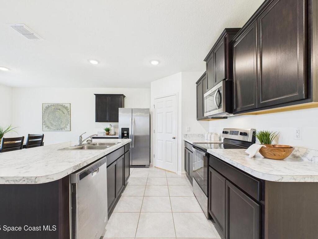 3479 Burrowing Owl Drive, Mims, FL 32754