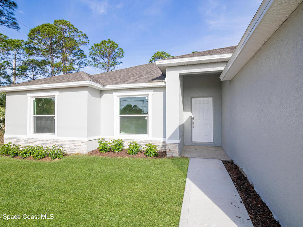 1219 Ragen Road, Palm Bay, FL 32909