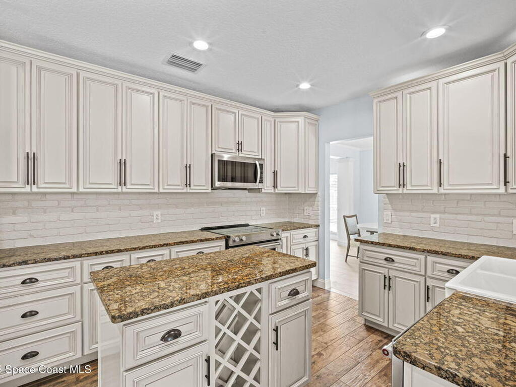 1502 Stafford Avenue, Merritt Island, FL 32952
