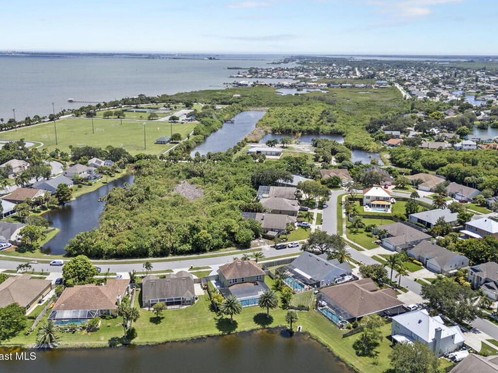 1502 Stafford Avenue, Merritt Island, FL 32952