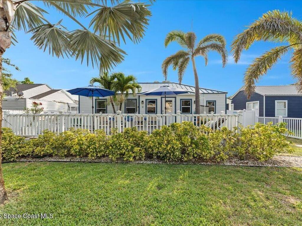 133 N Orlando Avenue, Cocoa Beach, FL 32931