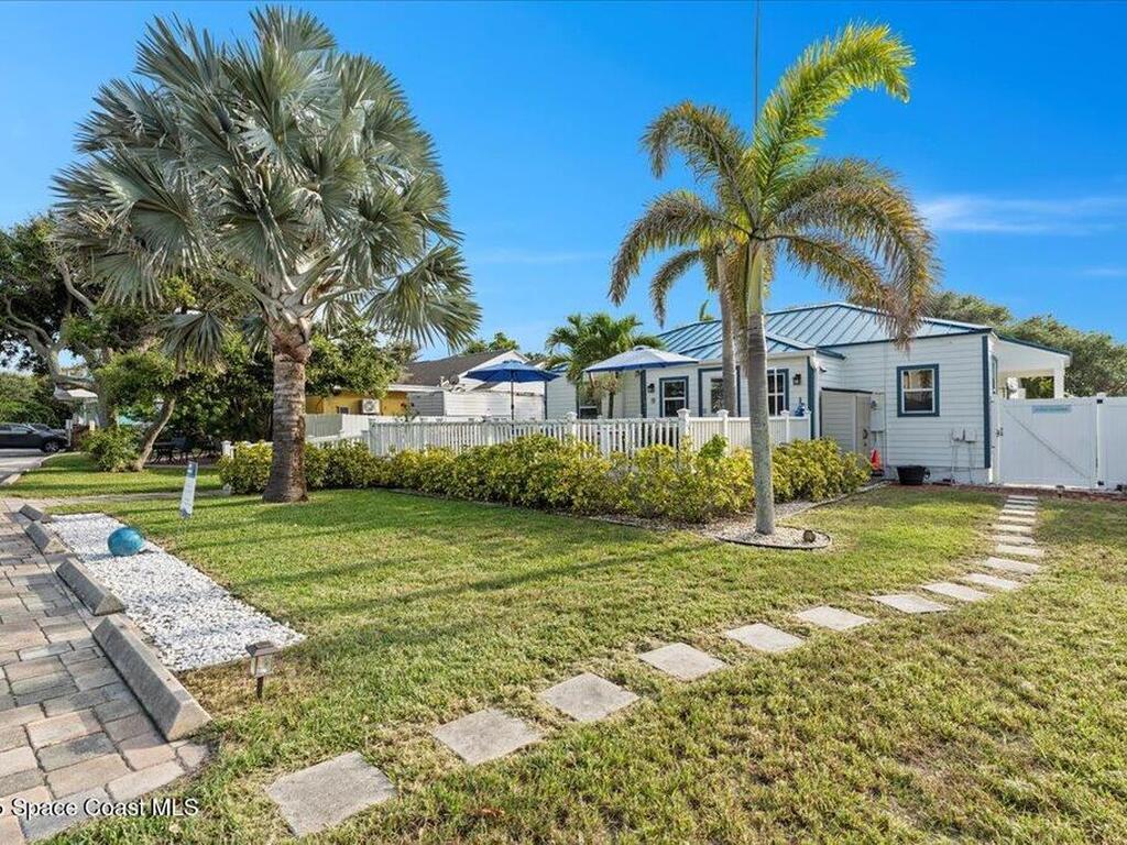 133 N Orlando Avenue, Cocoa Beach, FL 32931