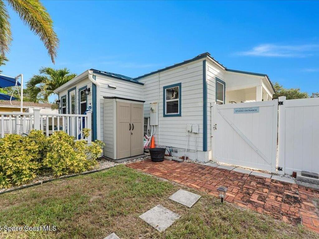 133 N Orlando Avenue, Cocoa Beach, FL 32931