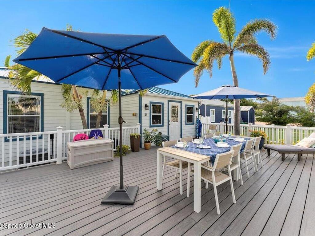 133 N Orlando Avenue, Cocoa Beach, FL 32931