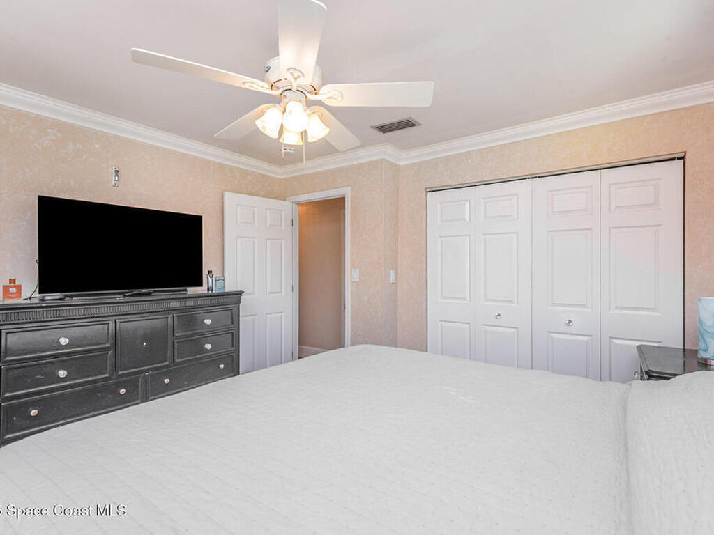 1459 Admiral Halsey Avenue, Daytona Beach, FL 32124