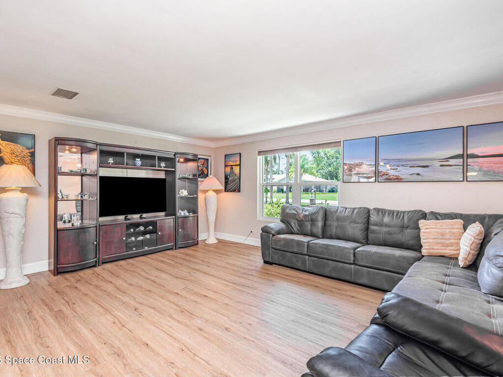 1459 Admiral Halsey Avenue, Daytona Beach, FL 32124