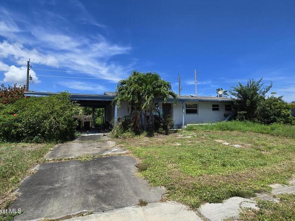 2004 Tyler Avenue, Melbourne, FL 32935