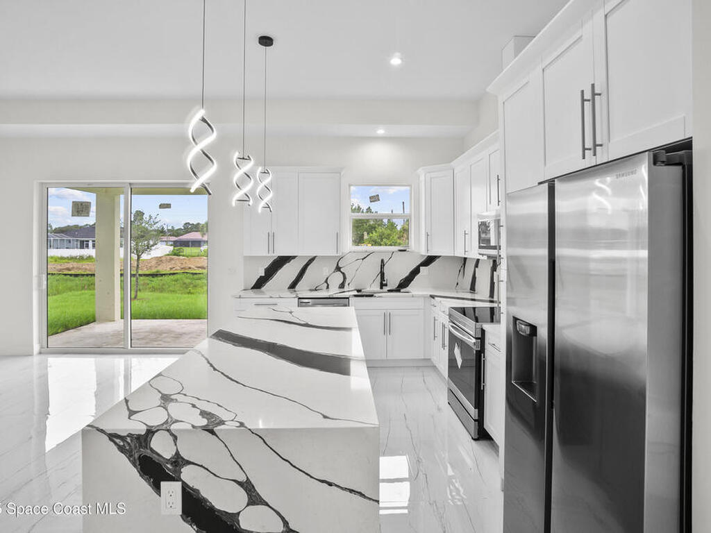 2886 Grant Avenue, Palm Bay, FL 32909