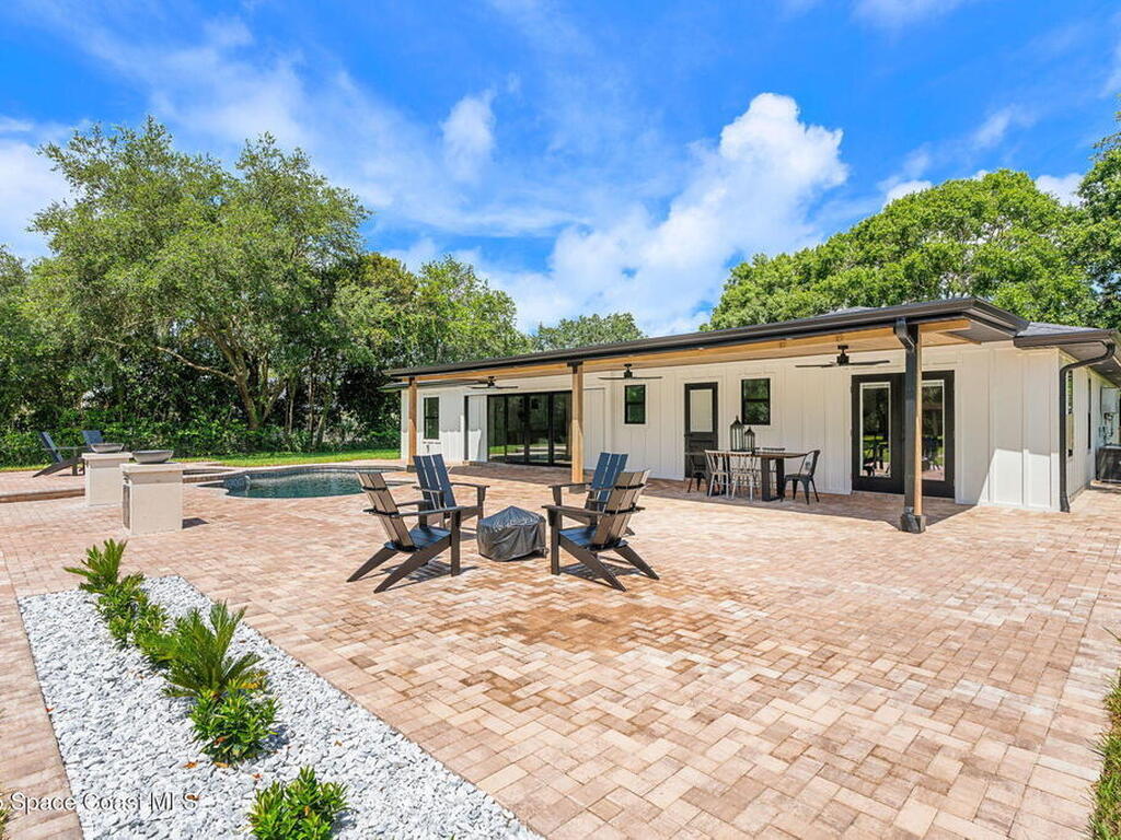 4313 Country Road, Melbourne, FL 32934