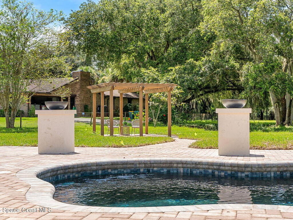 4313 Country Road, Melbourne, FL 32934