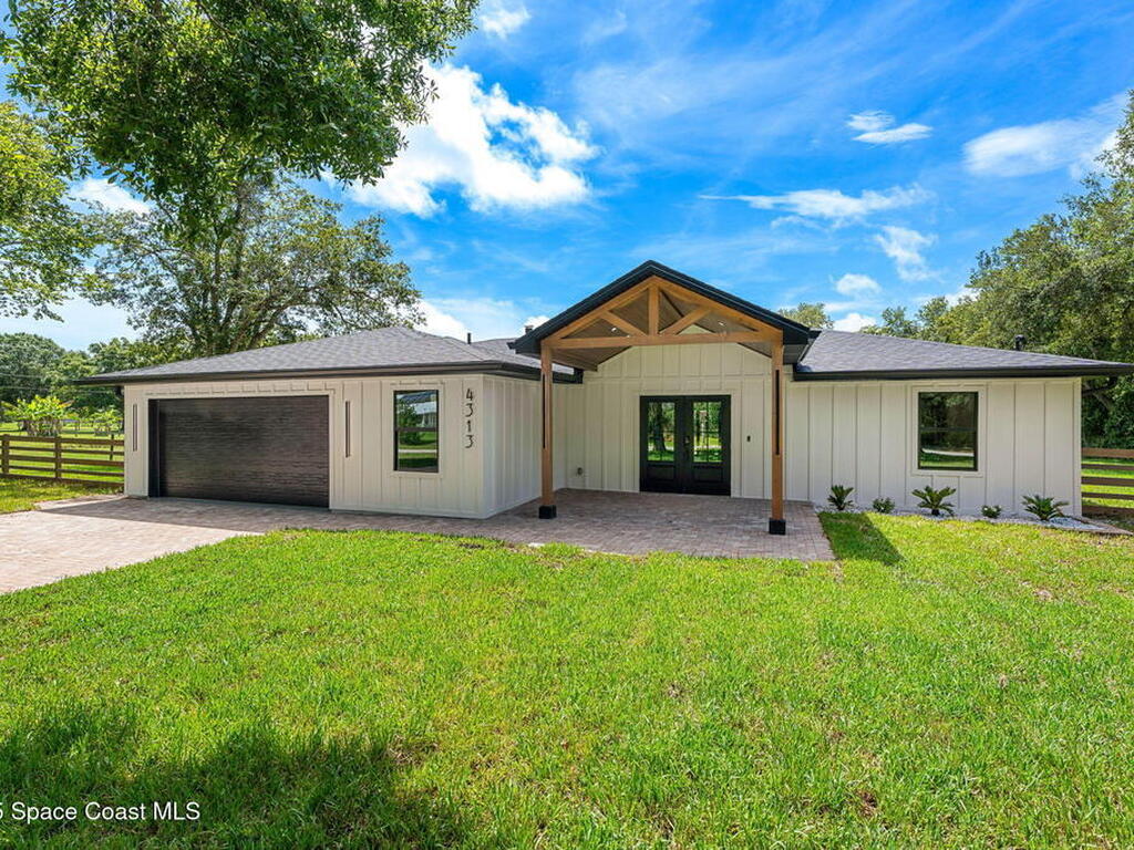 4313 Country Road, Melbourne, FL 32934