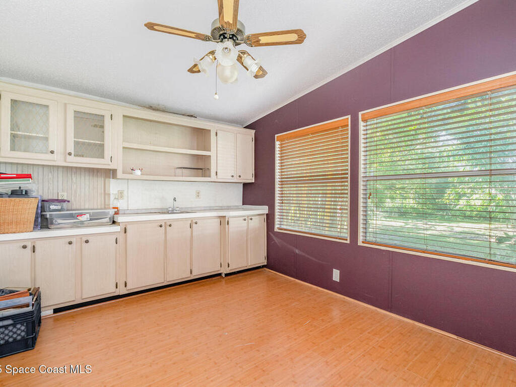 5032 Cambridge Drive, Mims, FL 32754