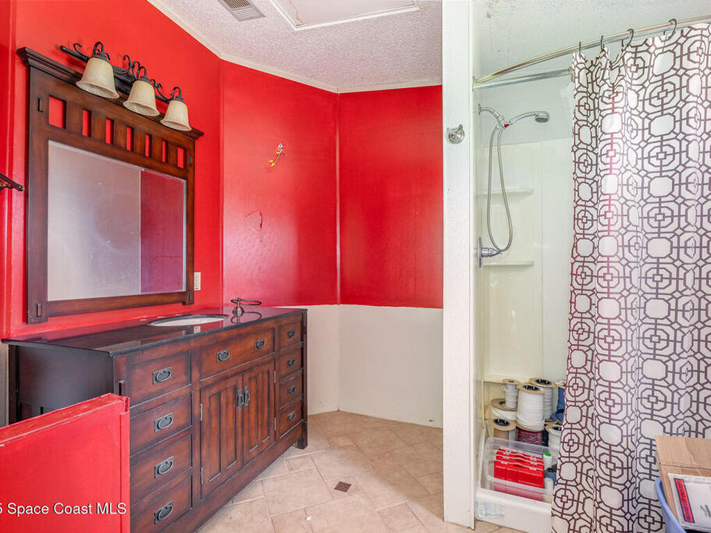 5032 Cambridge Drive, Mims, FL 32754