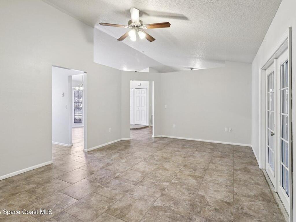 5215 Holden Road, Cocoa, FL 32927