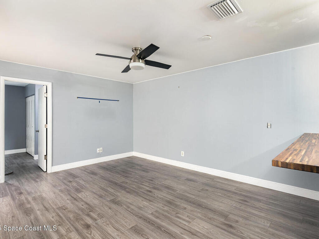 1040 Abada Court, Palm Bay, FL 32905