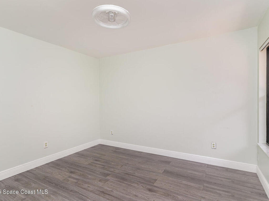 1040 Abada Court, Palm Bay, FL 32905