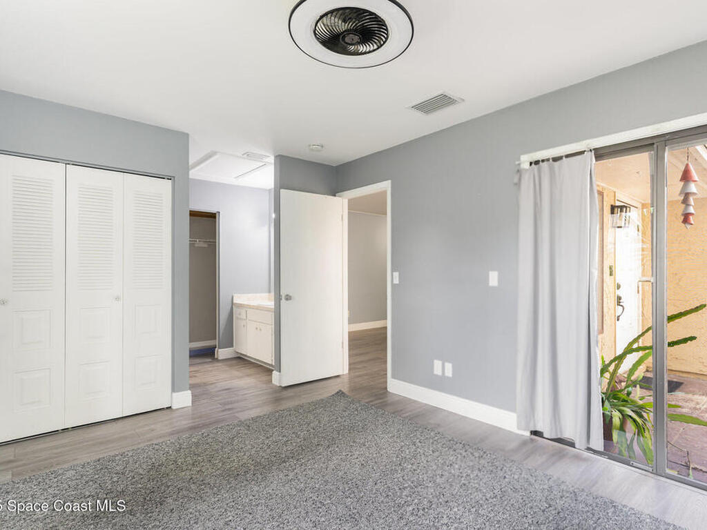 1040 Abada Court, Palm Bay, FL 32905