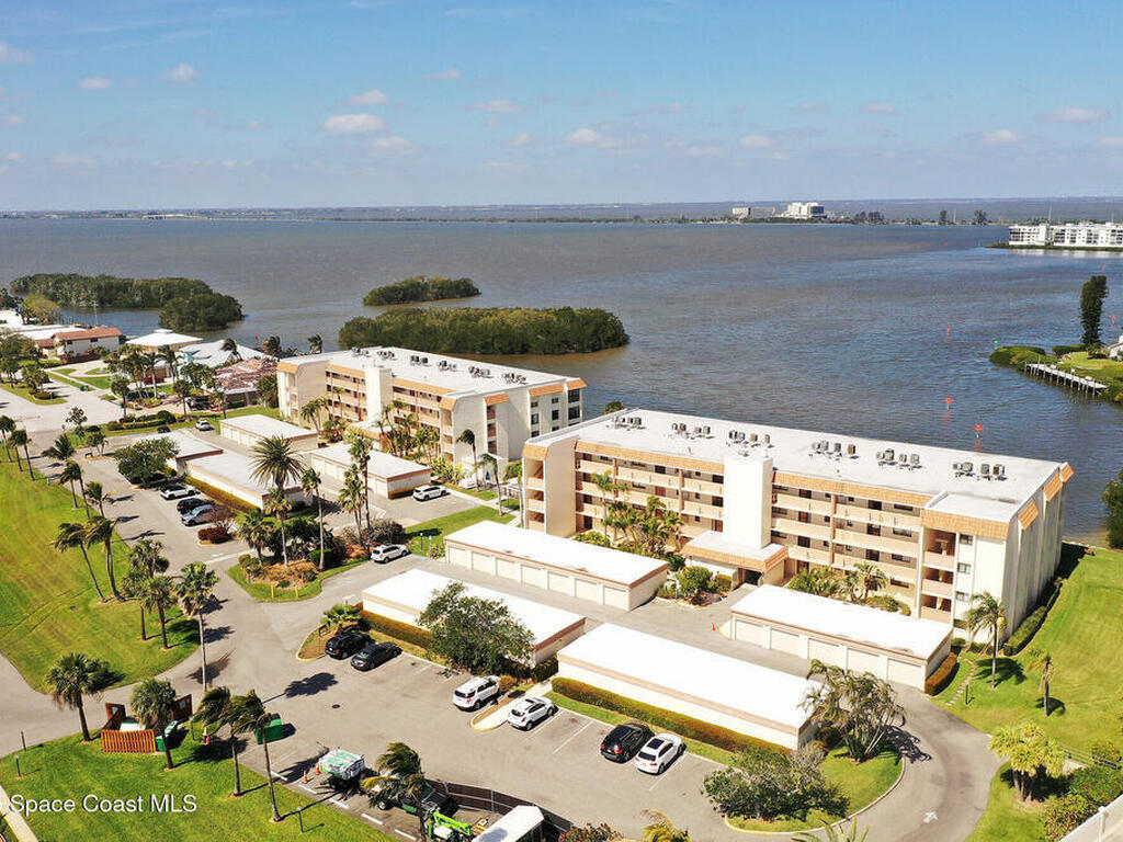 200 S Banana River Boulevard, Cocoa Beach, FL 32931