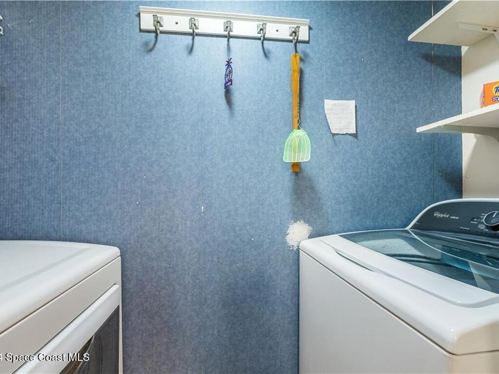 2115 Vista Oaks Circle, Palm Bay, FL 32905