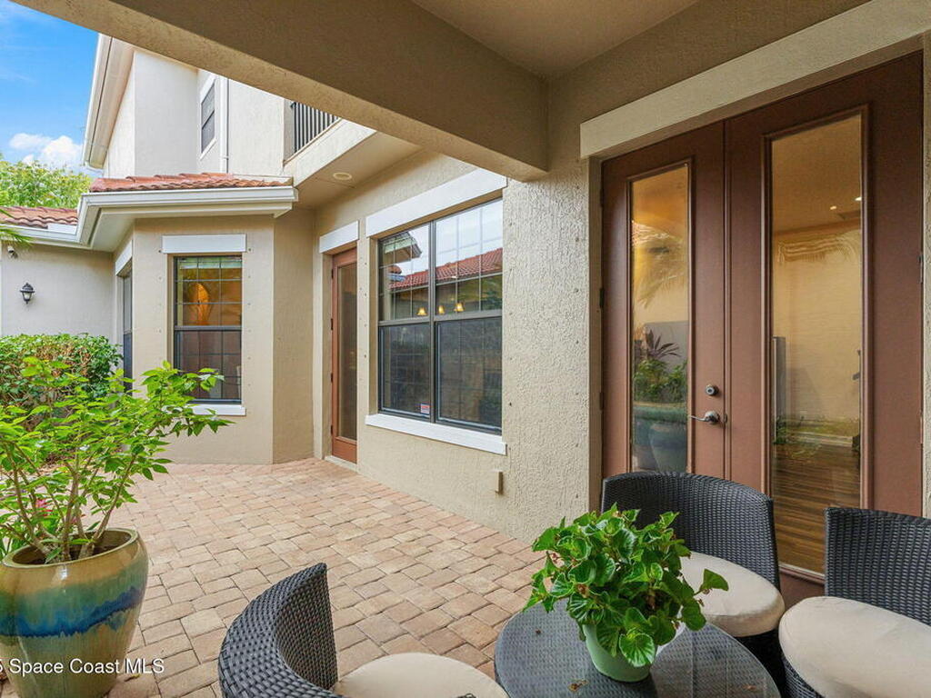 7045 Primavera Lane, Melbourne, FL 32940