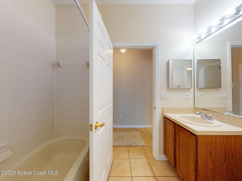 104 Aston Grande Drive, Daytona Beach, FL 32124