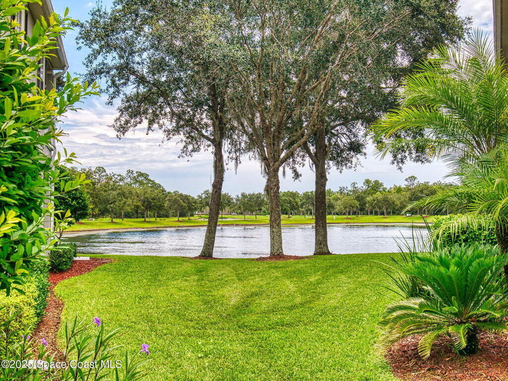 104 Aston Grande Drive, Daytona Beach, FL 32124