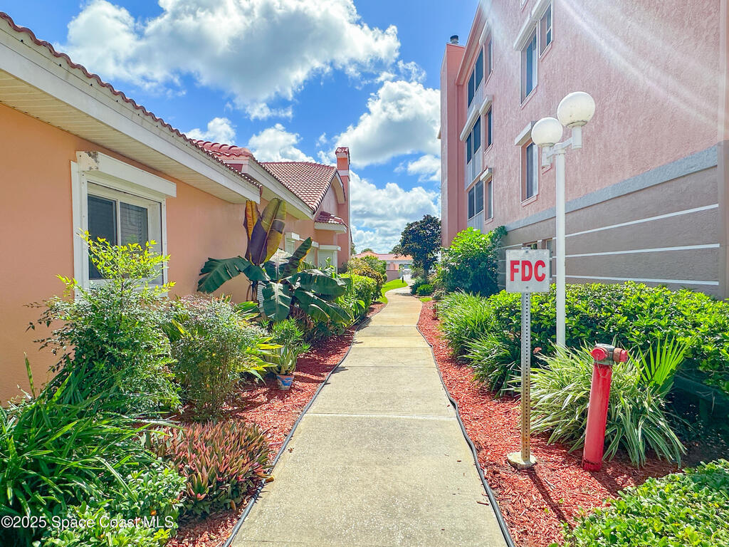 343 N Tropical Trail, Merritt Island, FL 32953