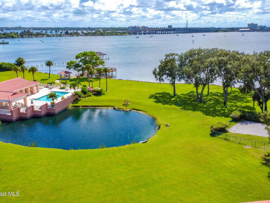 343 N Tropical Trail, Merritt Island, FL 32953