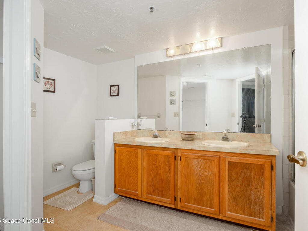 343 N Tropical Trail, Merritt Island, FL 32953
