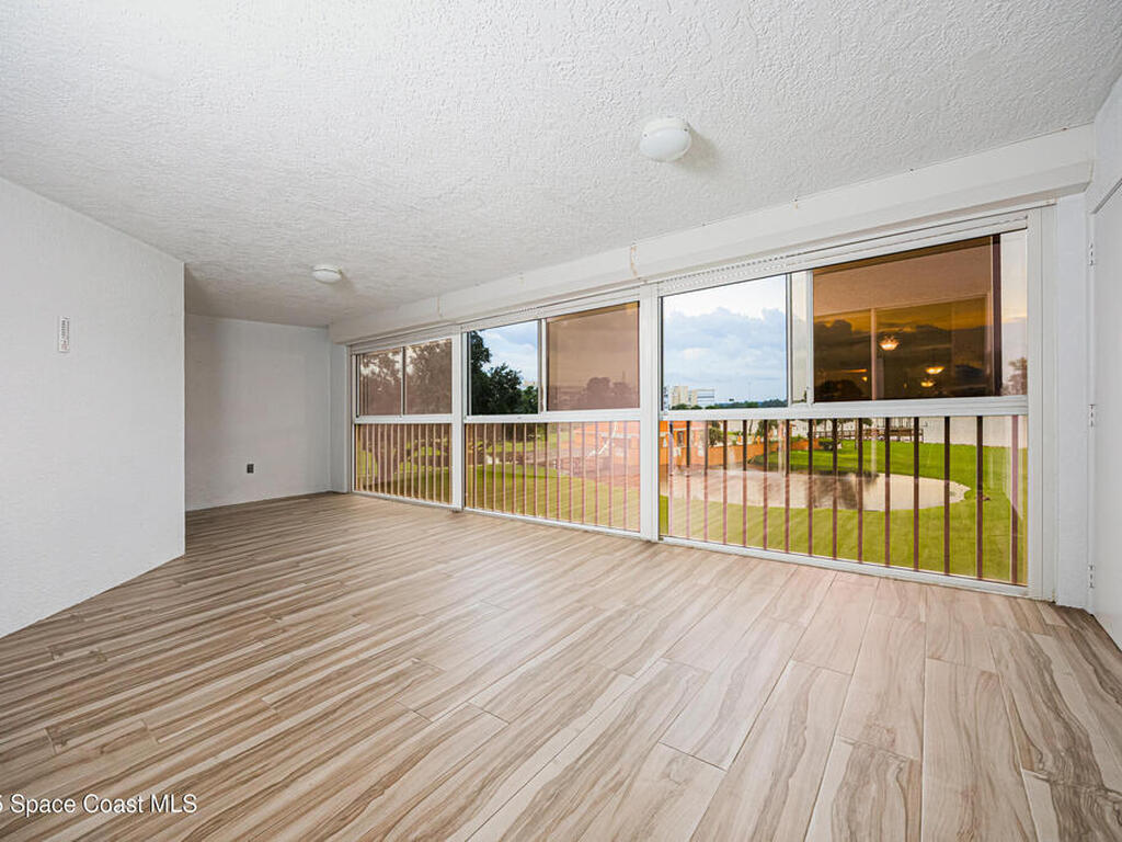343 N Tropical Trail, Merritt Island, FL 32953