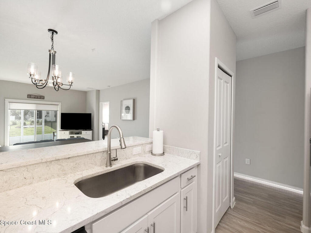 3930 Playa Del Sol Drive, Rockledge, FL 32955