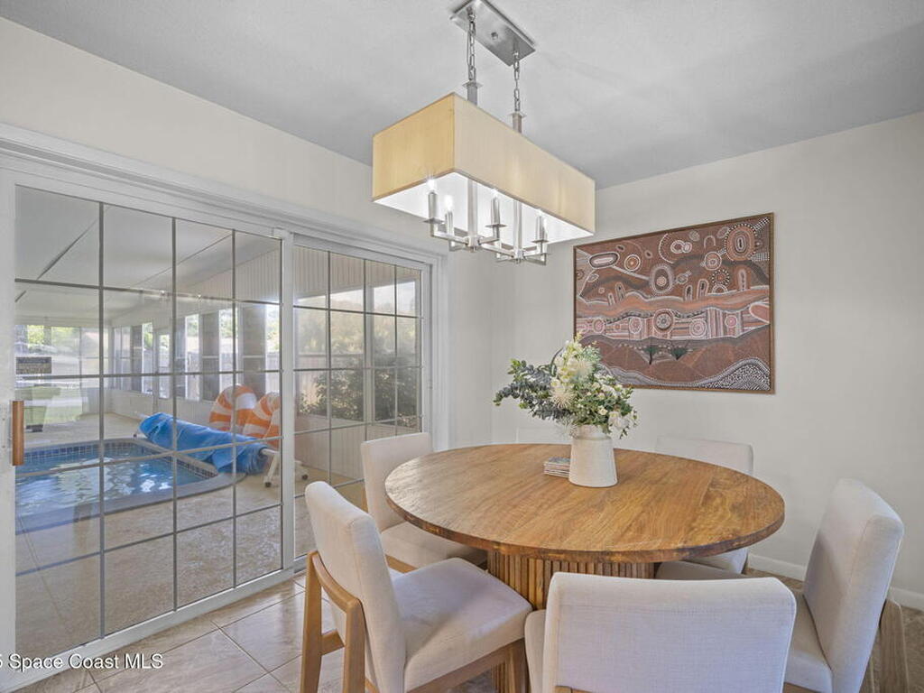 2120 Coconut Lane, Merritt Island, FL 32952