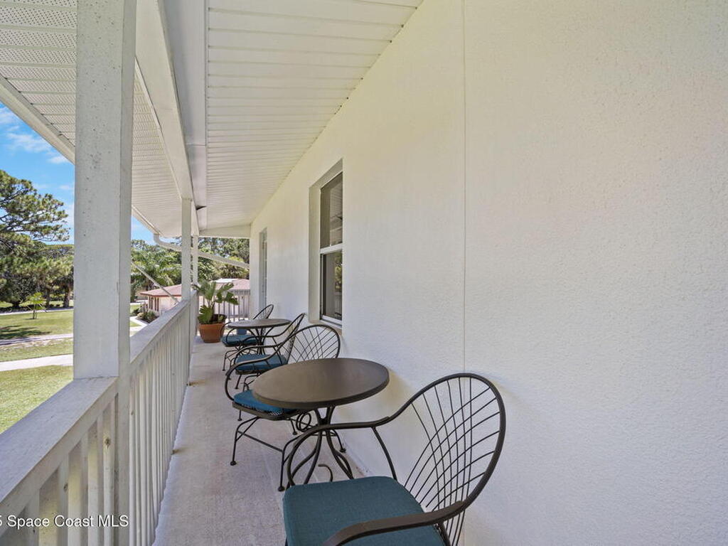 2120 Coconut Lane, Merritt Island, FL 32952