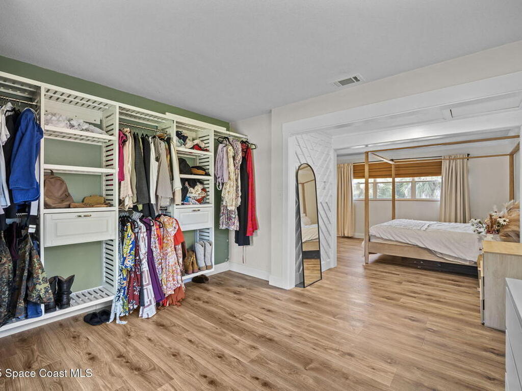 2120 Coconut Lane, Merritt Island, FL 32952