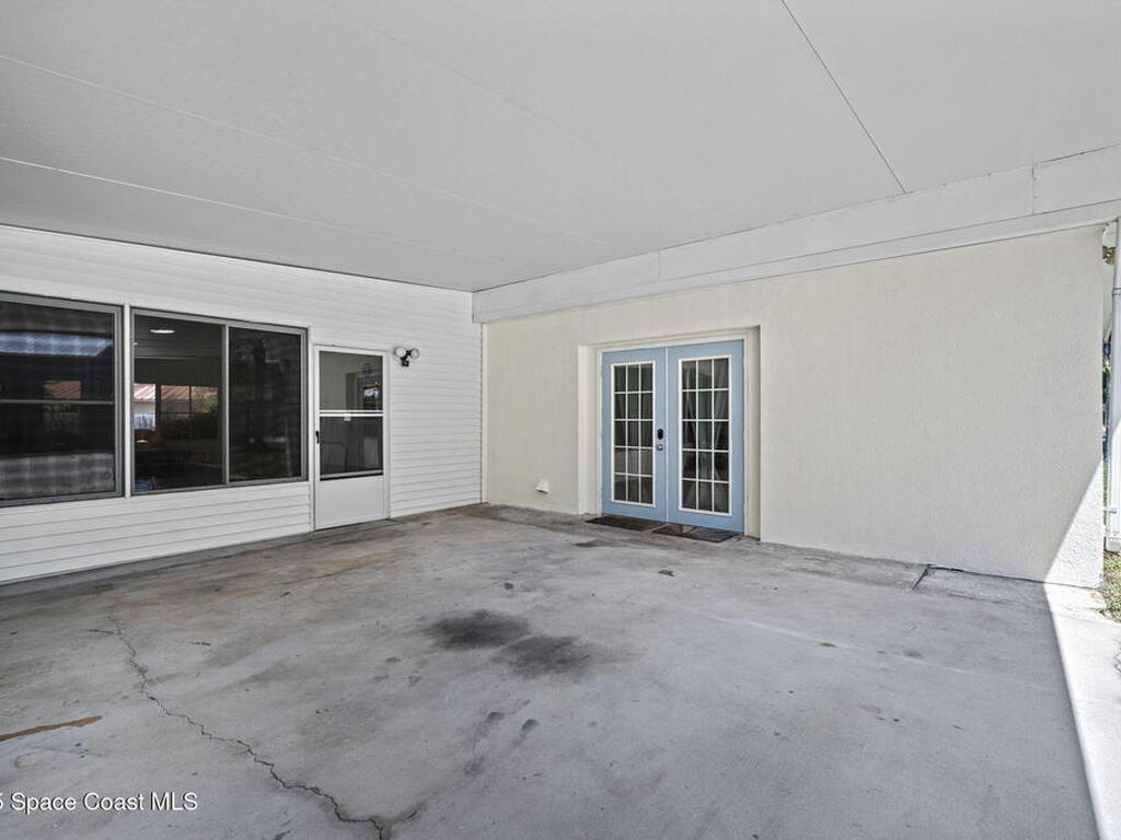 2120 Coconut Lane, Merritt Island, FL 32952