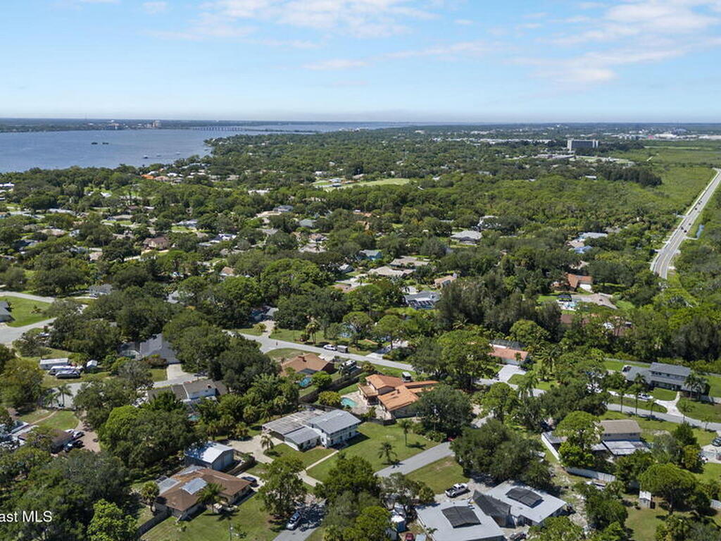 2120 Coconut Lane, Merritt Island, FL 32952