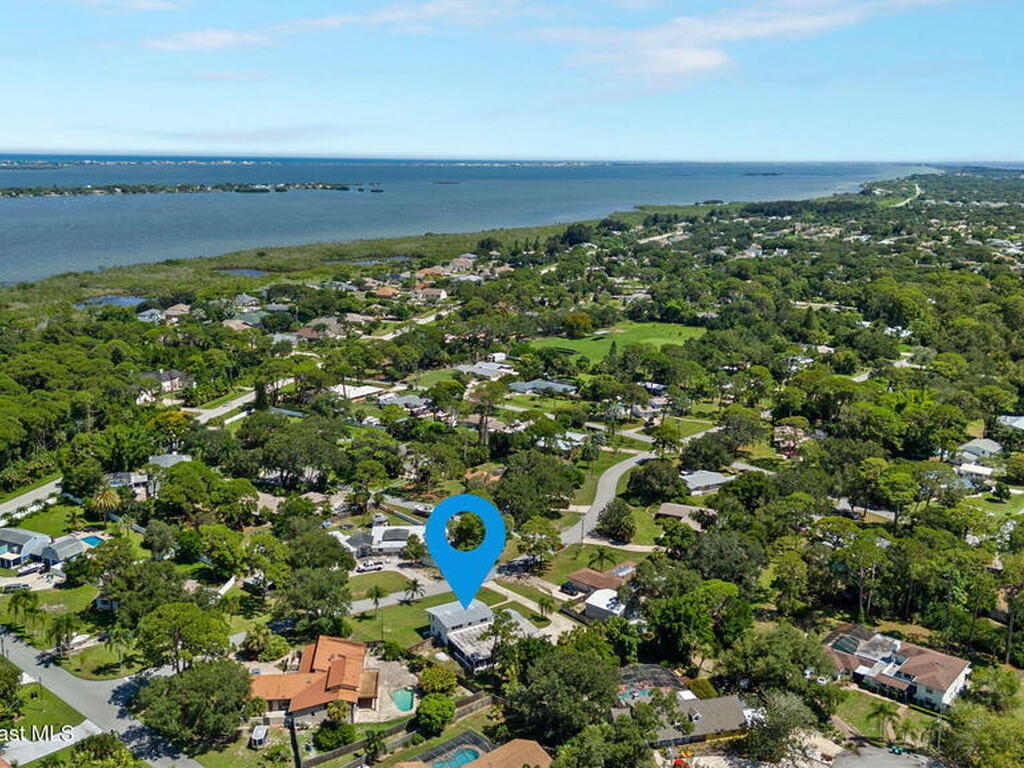 2120 Coconut Lane, Merritt Island, FL 32952