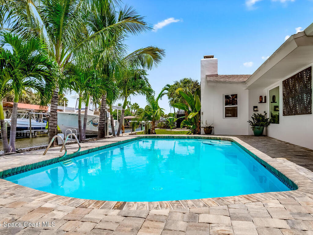 650 Grant Court, Satellite Beach, FL 32937