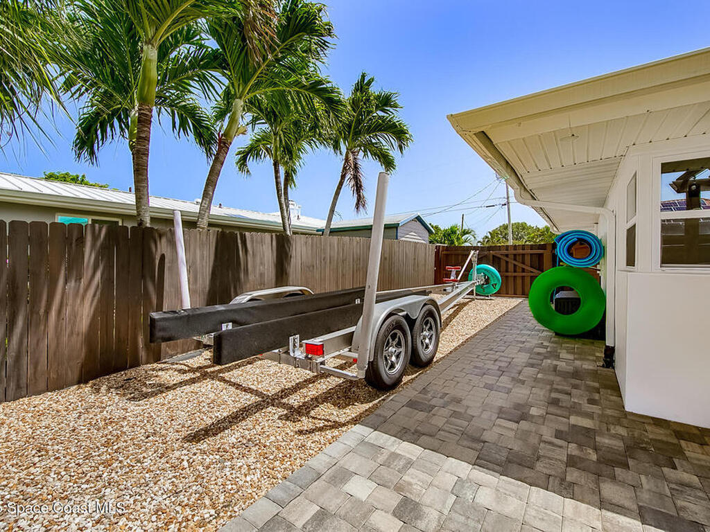 650 Grant Court, Satellite Beach, FL 32937