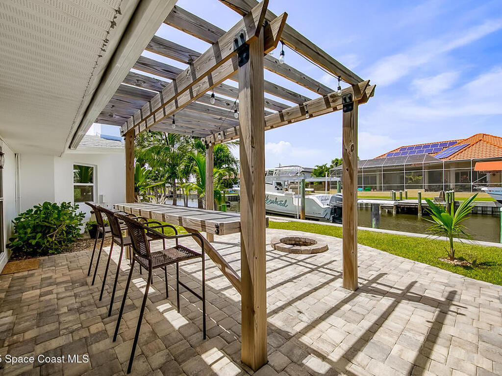 650 Grant Court, Satellite Beach, FL 32937