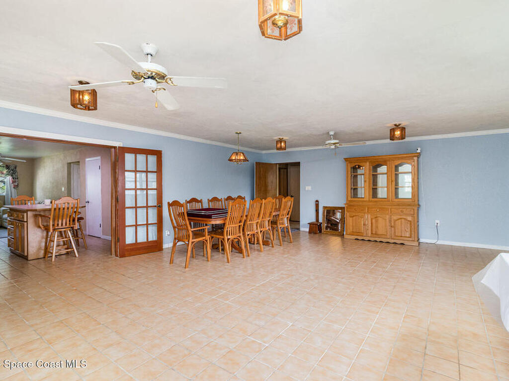 276 Curacau Drive, Cocoa Beach, FL 32931