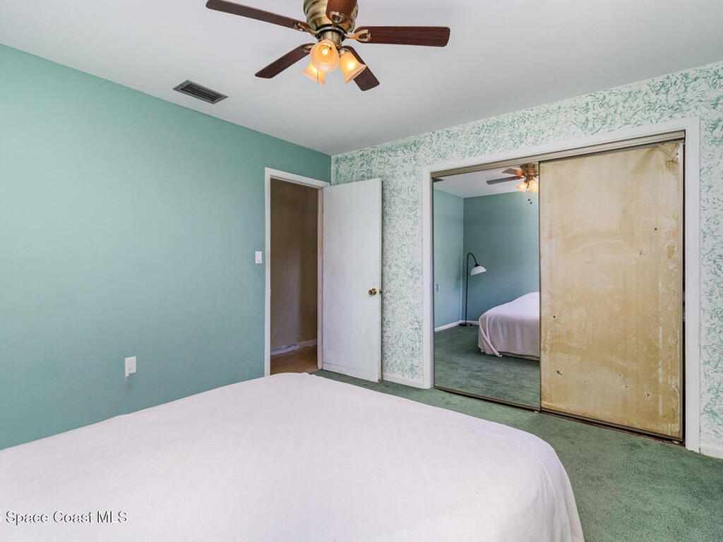 276 Curacau Drive, Cocoa Beach, FL 32931